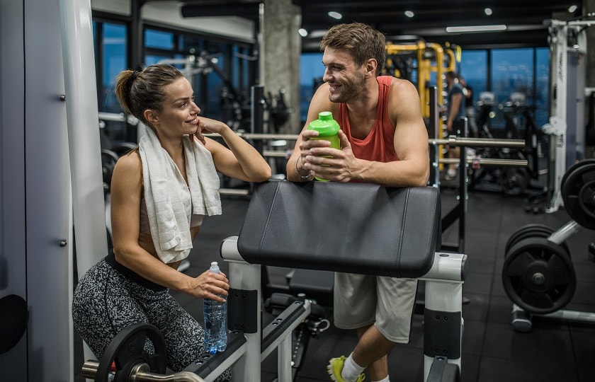 Flirten im Fitnessstudio - Die große Masse flirtet miserabel